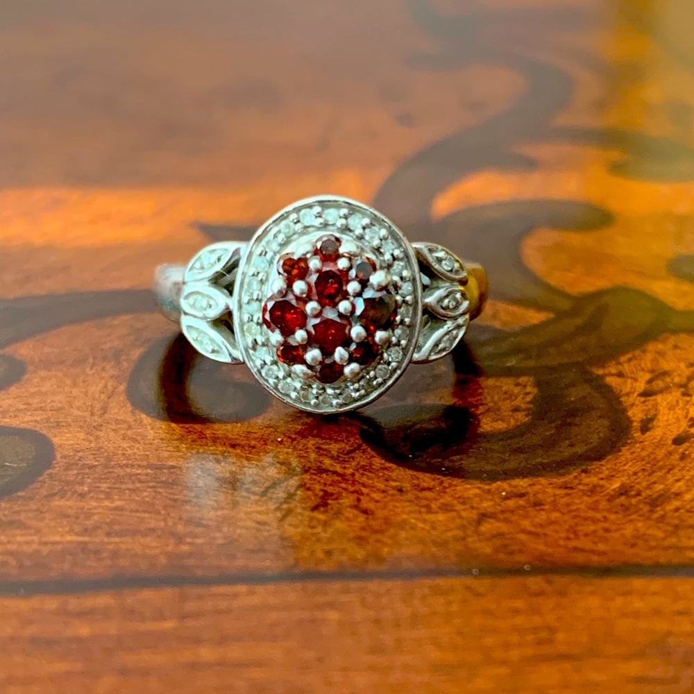 RED DIAMOND / STERLING SILVER RING